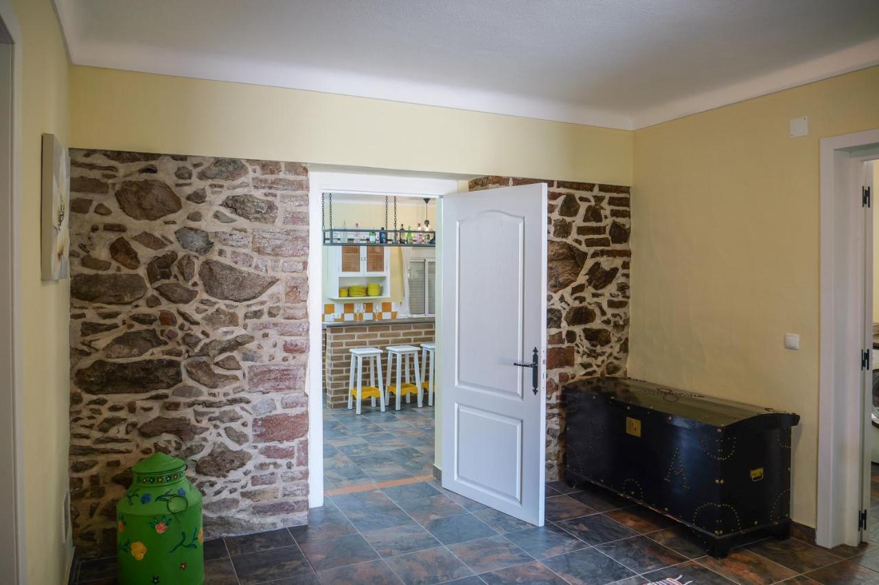 A Janela Do Alentejo Holiday home Campinho